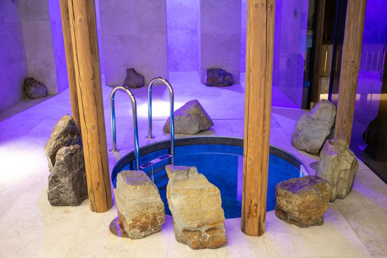 Hvoya Apart-Hotel & Spa Bukovel Bagian luar foto