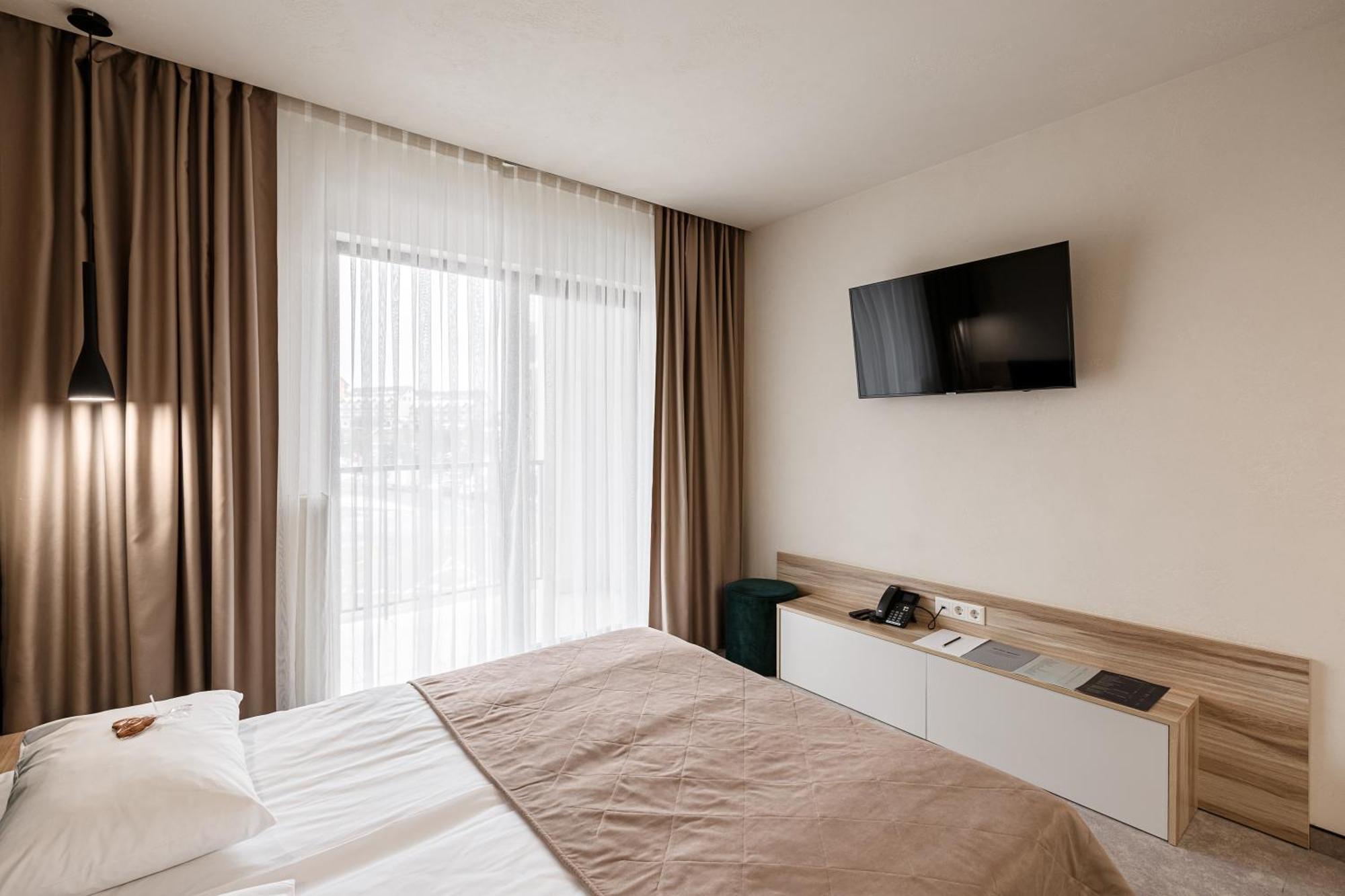 Hvoya Apart-Hotel & Spa Bukovel Bagian luar foto